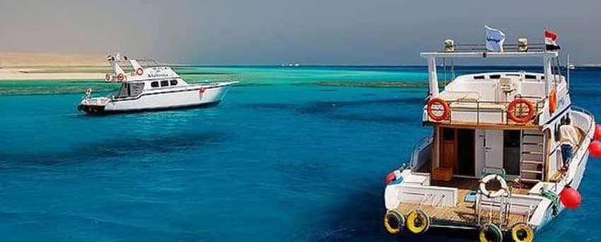 An exciting boat trip from Sharm El Sheikh to Dahab and back. An excursion full of attractive marine life and colors across two beautiful snorkeling stops.