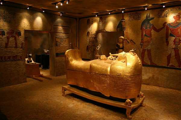Discover King Tut, Valley of Queens & Cairo's Best Kept Secrets