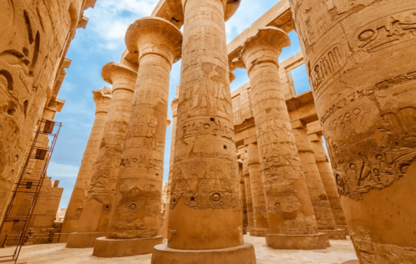 Discover King Tut, Mummies & Valley of Queens 18 Days