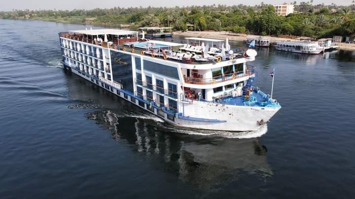 Luxury Nile Cruises 36 La teracce Nile Cruise 4Days-3Nights